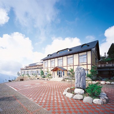 清境綠楊景觀溫泉山莊-雙人一泊二食住宿套券