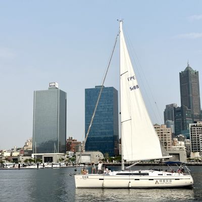 【台南玩體驗】雙體帆船安平遊港體驗1小時